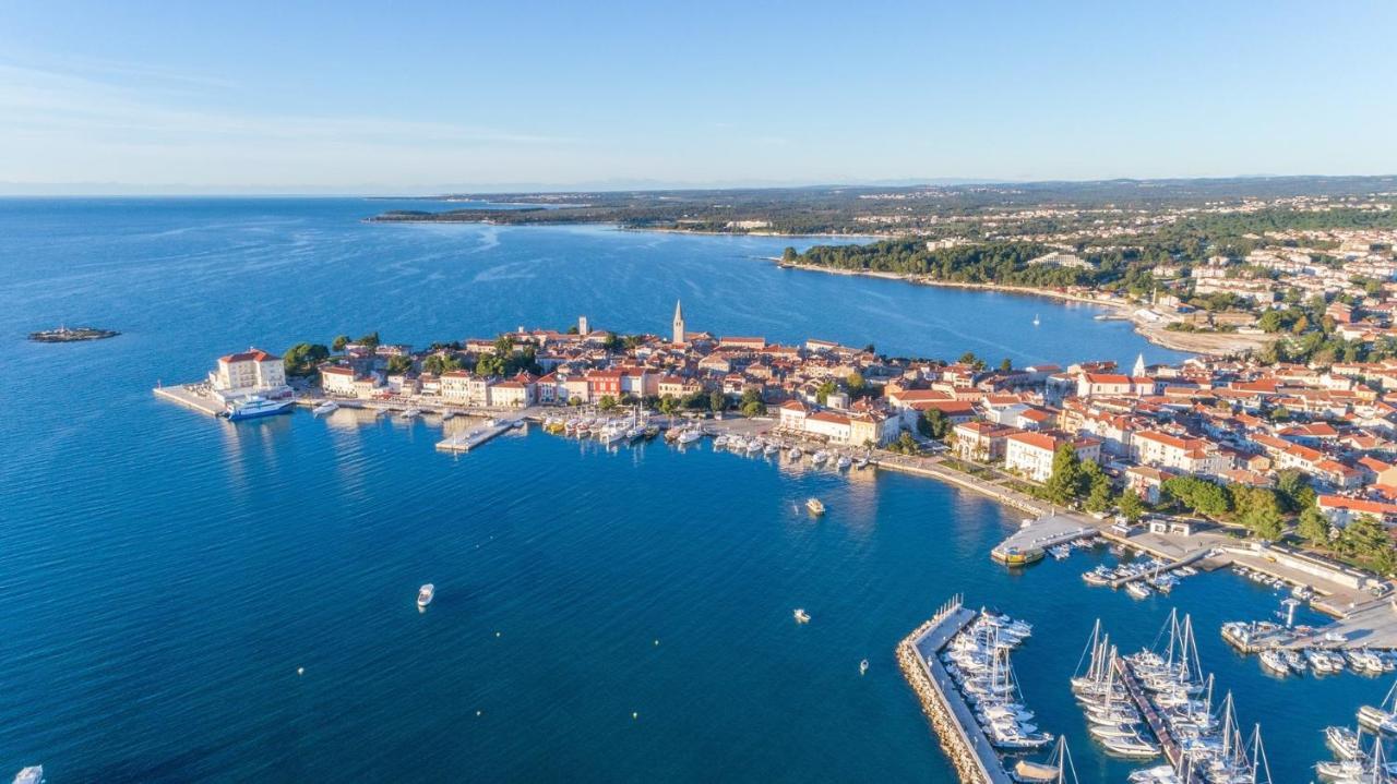 Genoa Rooms Porec Esterno foto