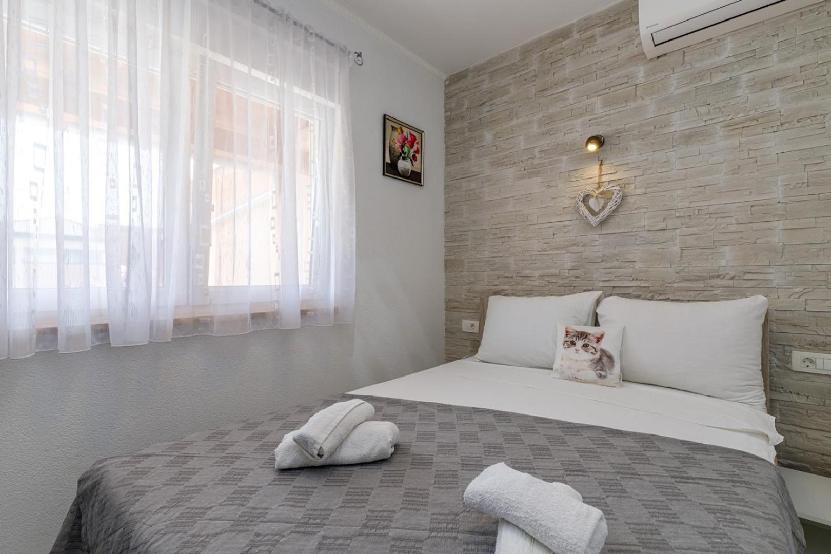 Genoa Rooms Porec Camera foto